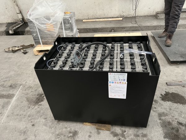 諾力FE4P30N叉車(chē)蓄電池 40-5PZB500 80V 500AH 適配諾力3噸電動(dòng)叉車(chē)