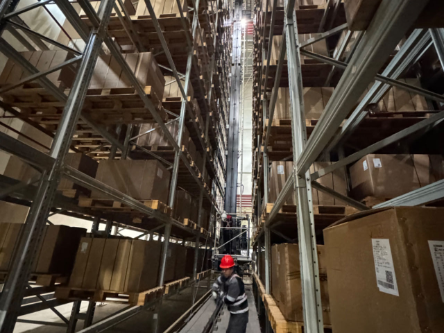 廣東堆垛機(jī) 上海宙禹自動(dòng)化技術(shù)供應(yīng)