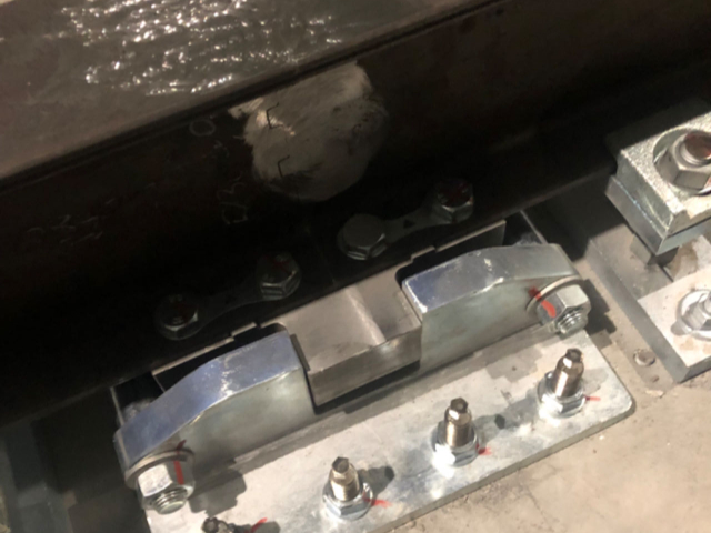 安徽醫(yī)藥行業(yè)穿梭車維護保養(yǎng)費用多少 上海宙禹自動化技術供應