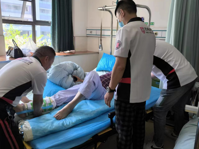 安徽跨省医院救护车 值得信赖 江苏方舟健康管理供应