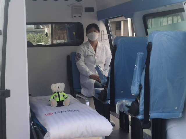 江苏本地正规救护车客服电话 方舟护送 江苏方舟健康管理供应